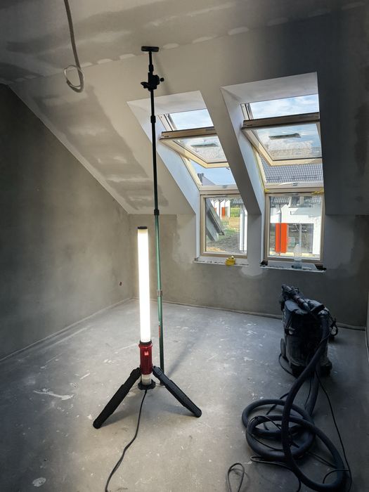 Szapachlowanie, malowanie - natryskowe,zabudowy GK/adaptacja poddaszy