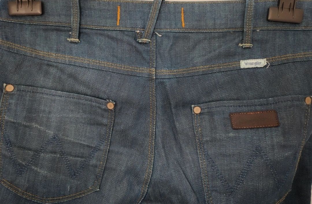 Spodnie jeans granat dzwony hit Megan super low bootcut Wrangler 29/32