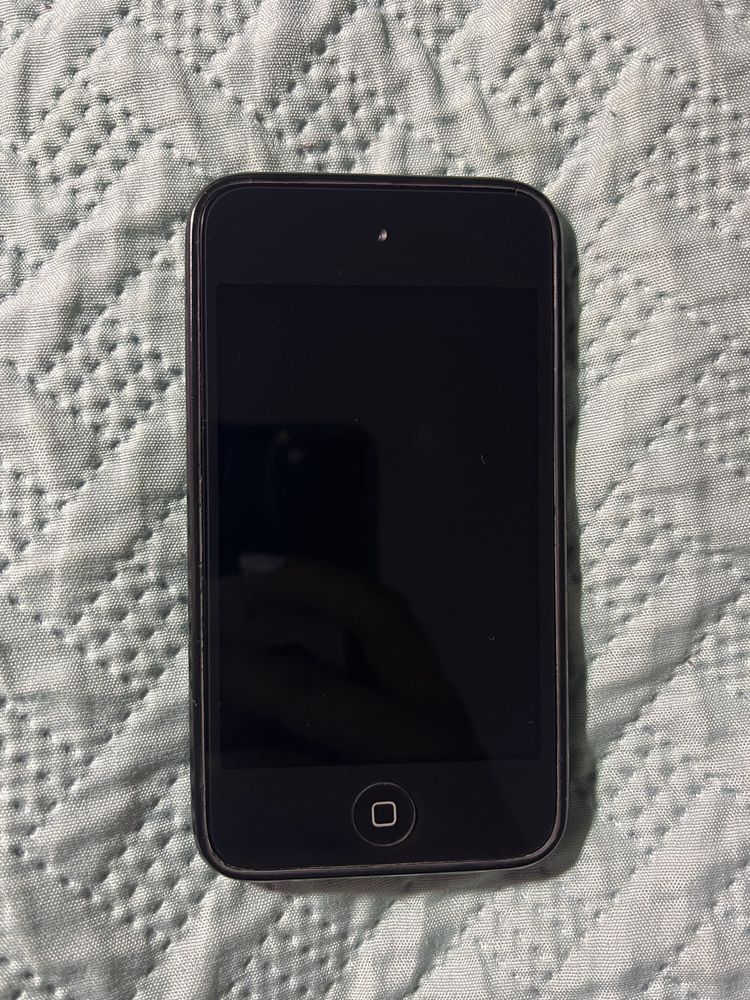 iPod Touch 4th gen 8GB