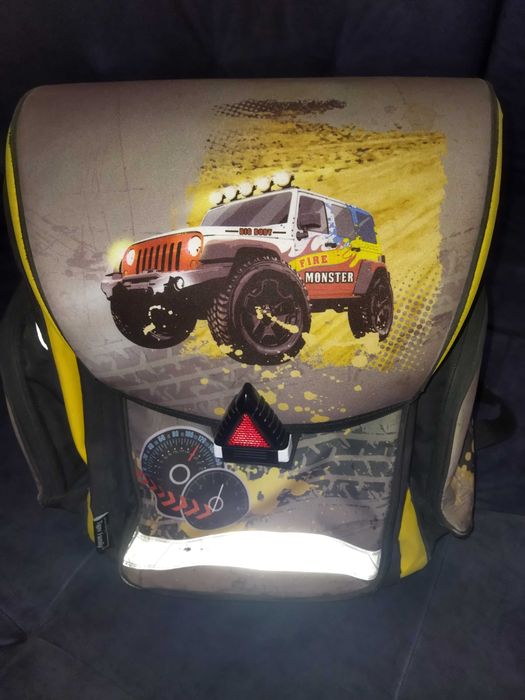 Шкільний каркасний ортопедичний рюкзак ранець портфель Tiger Famіly