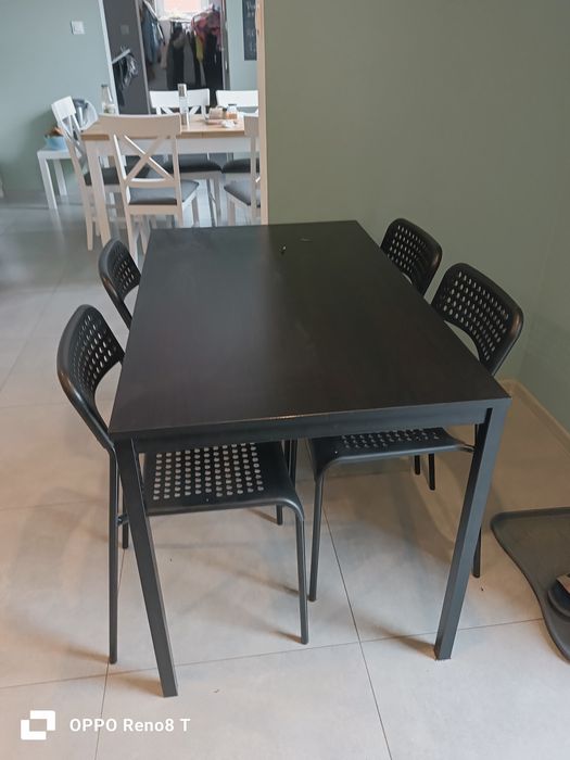 Stół z krzesłami Ikea  67x110