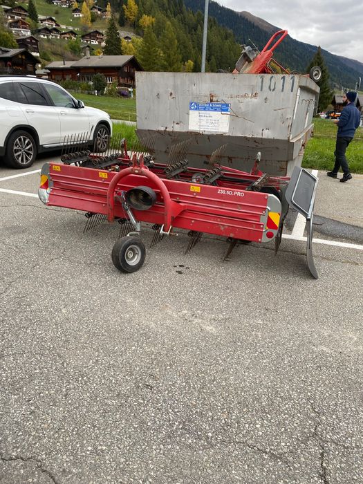 Vendo juntador de feno
