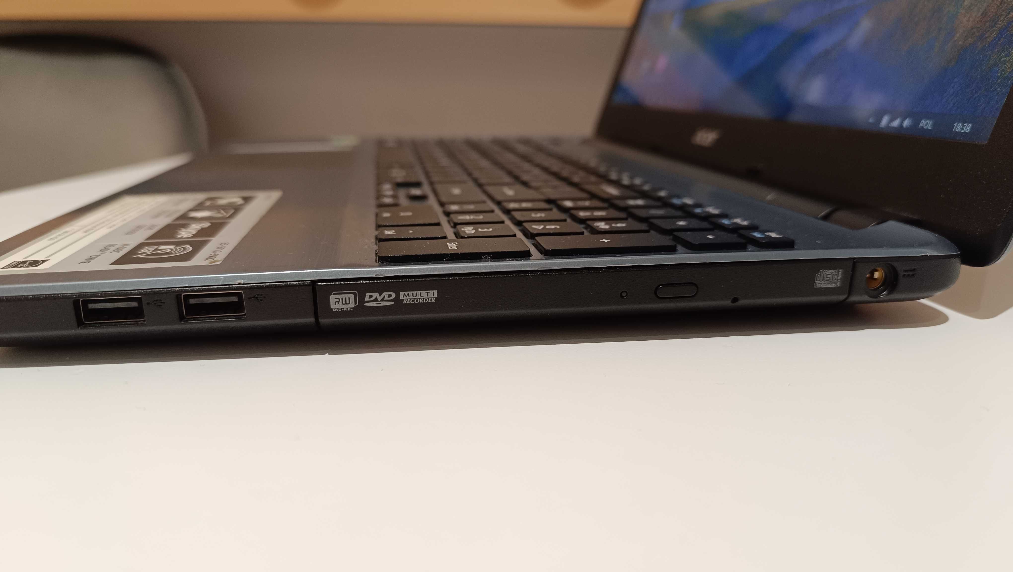 Laptop ACER Aspire E 15  (E5-571G-39Q2) / NVIDIA GeForce  820M 1GB