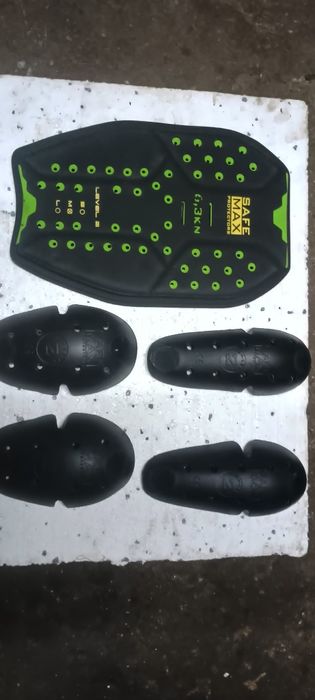 Ochraniacze safe-max Protectors level-2