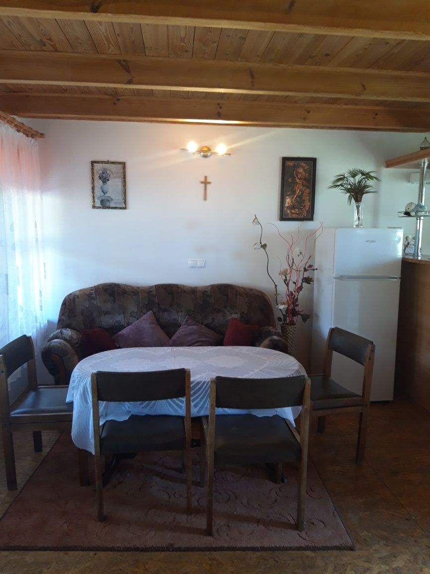 Domek letniskowy k/Giżycka. Mazury Centrum Nocleg 2-10 osób.