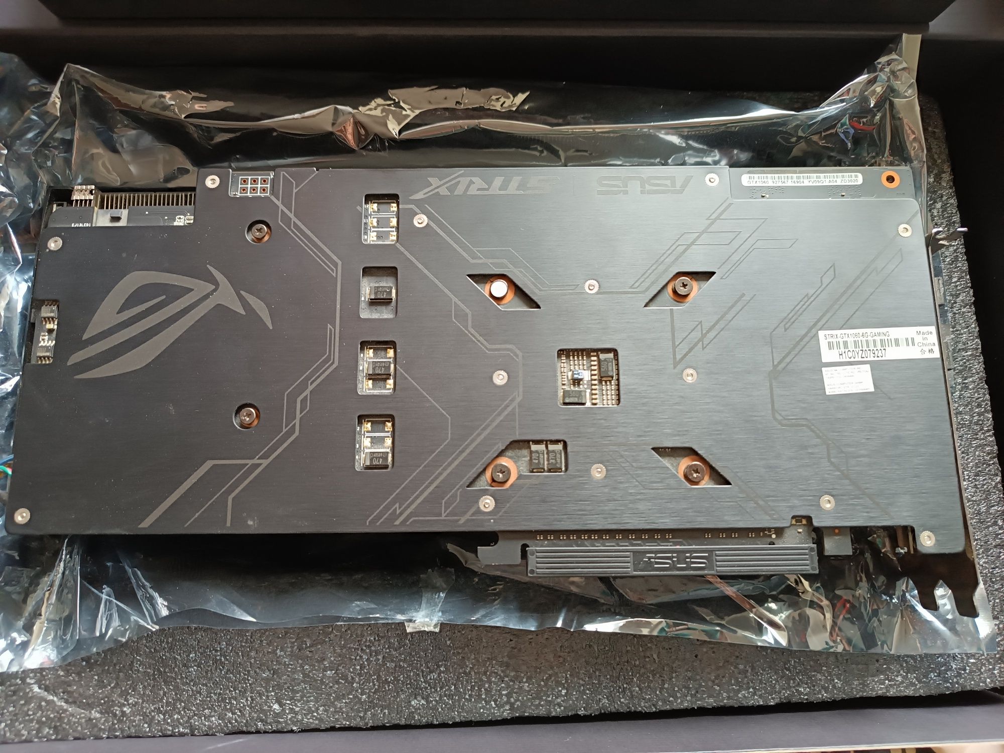 Видеокарта Asus GeForce GTX 1060 ROG Strix 6GB GDDR5