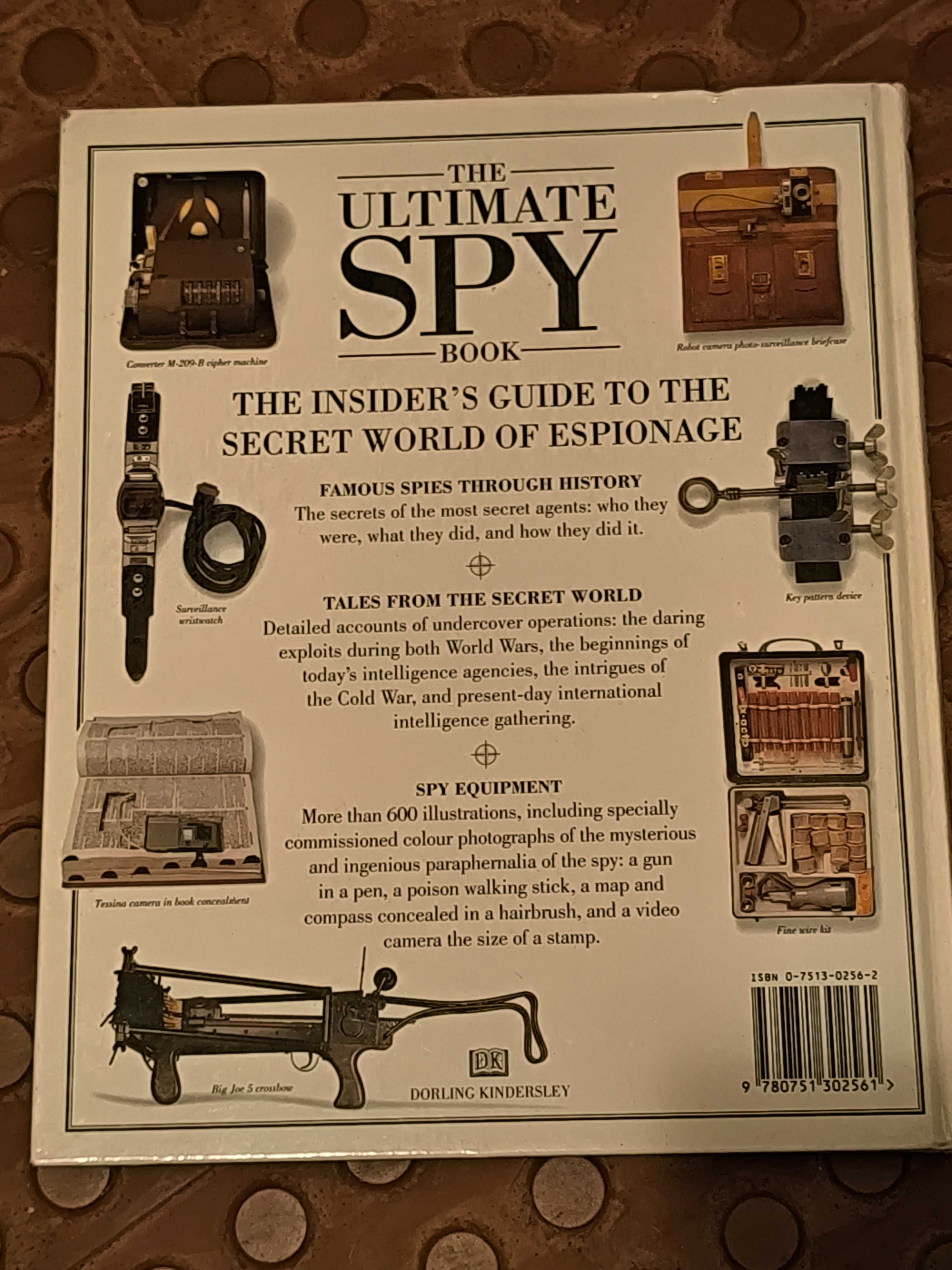 The Ultimate Spy Book
de H. Keith Melton