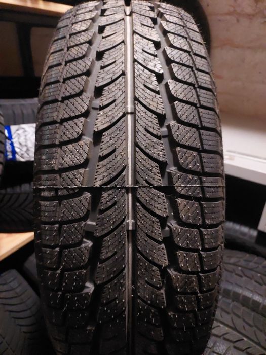 Шини 225/60 R17 комплект зима Powertrack 8.4мм 2023 рік