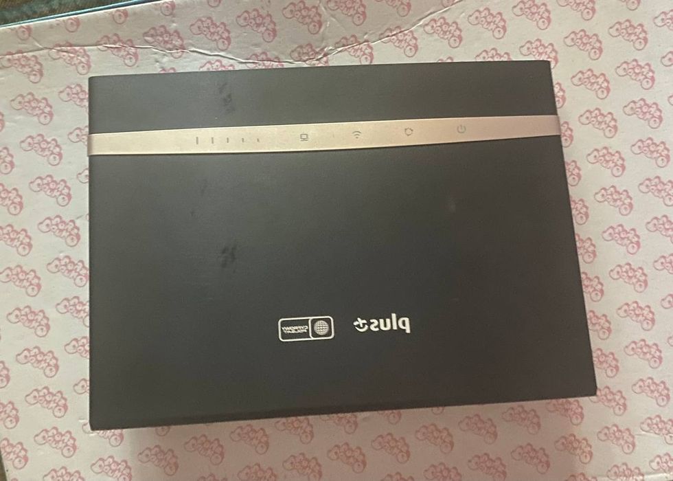 4G роутер на запчастини