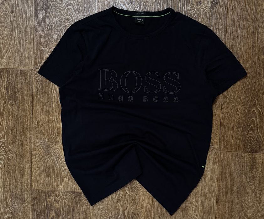 Футболка от Hugo Boss