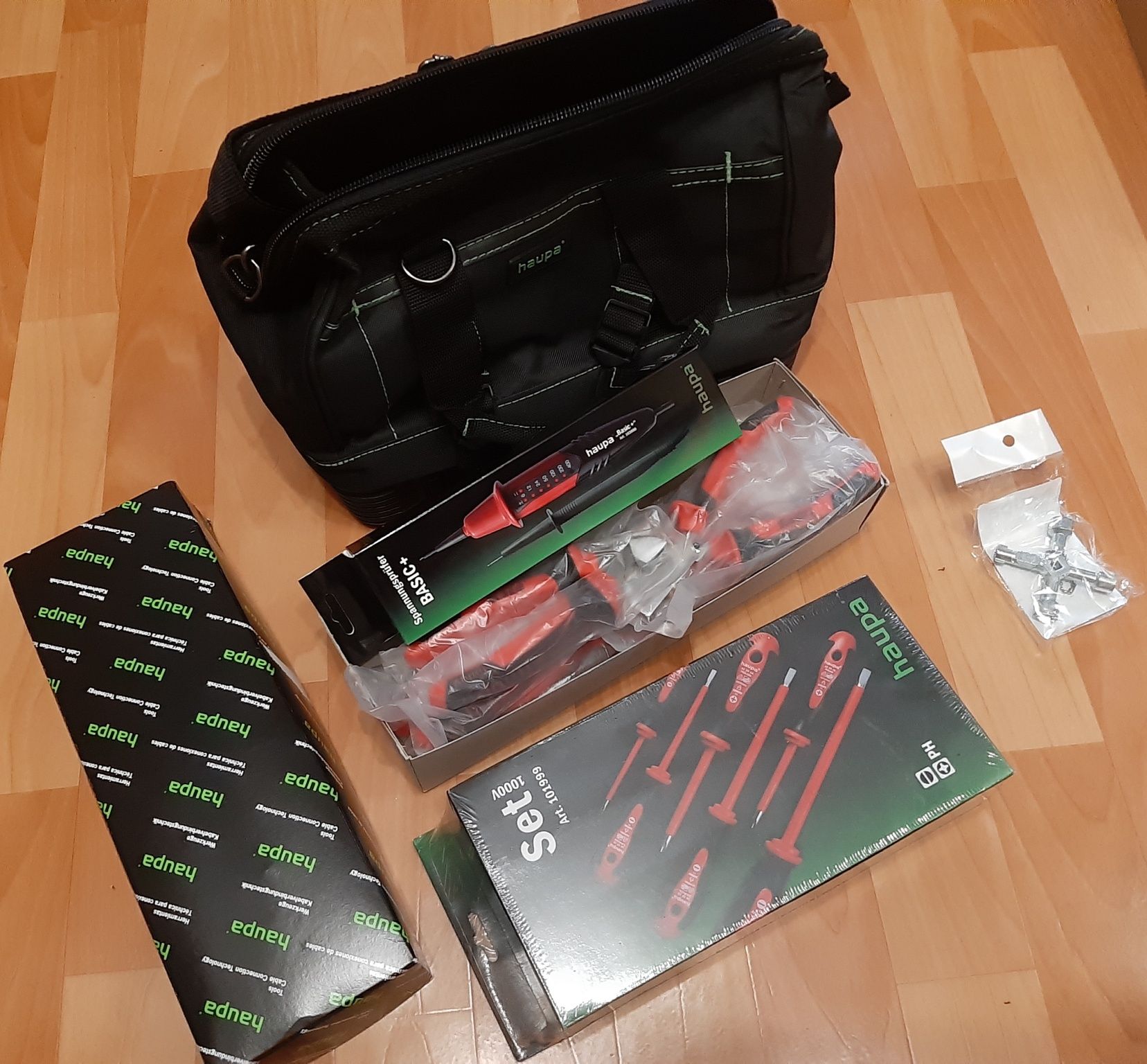 Haupa 220800/Сумка для инструментов ToolBag XL VDE,набор инструментов.