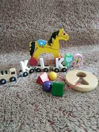 Zestaw drewnianych zabawek dla najmłodszych