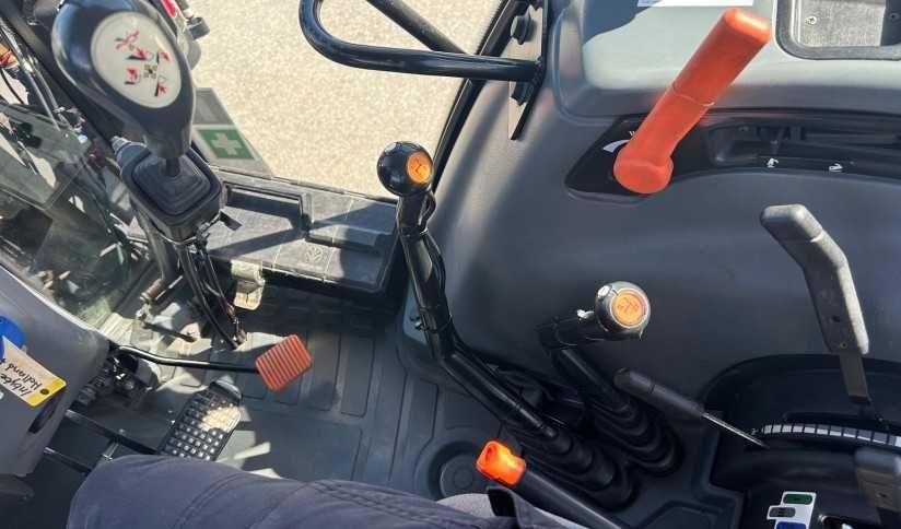 New Holland TL70, ładowacz+piaskarka, niski przebieg, 100% mechaniczny