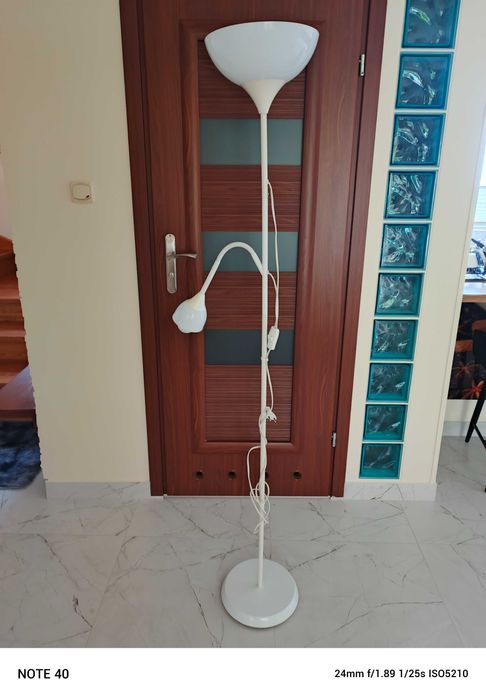 LAMPA stojąca biała