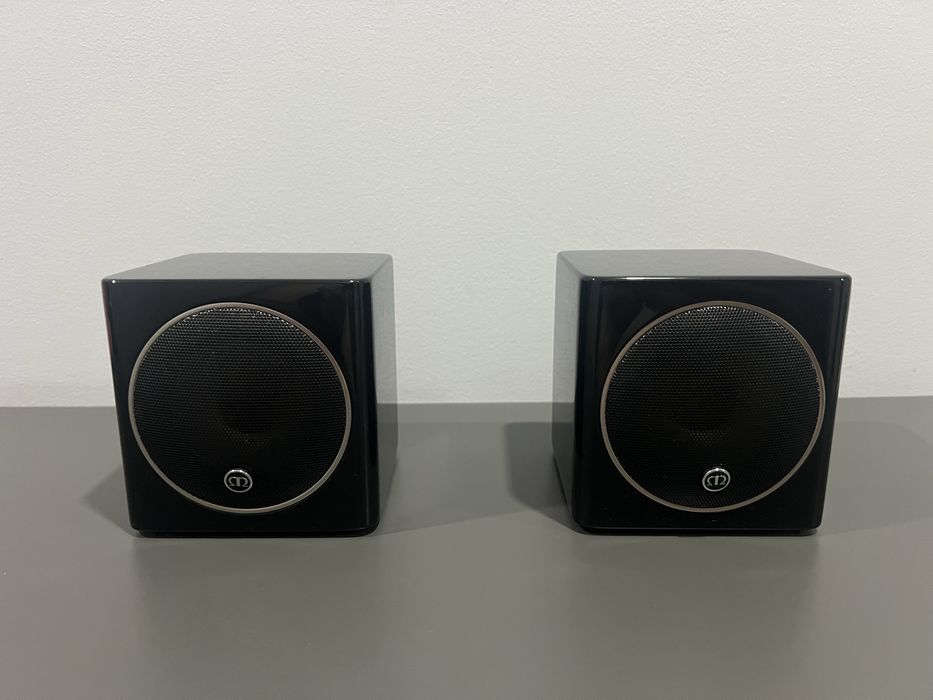Par de colunas Monitor Audio RADIUS 45