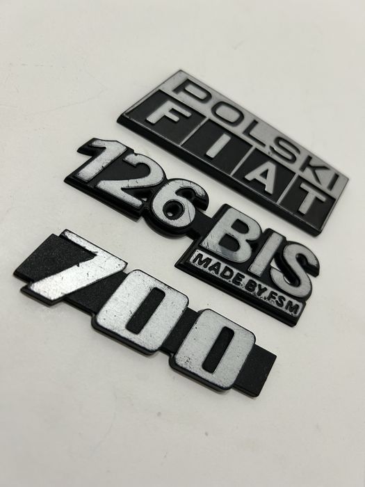 Emblemat POLSKI FIAT znaczek 126p BIS 700 maluch Piękny!