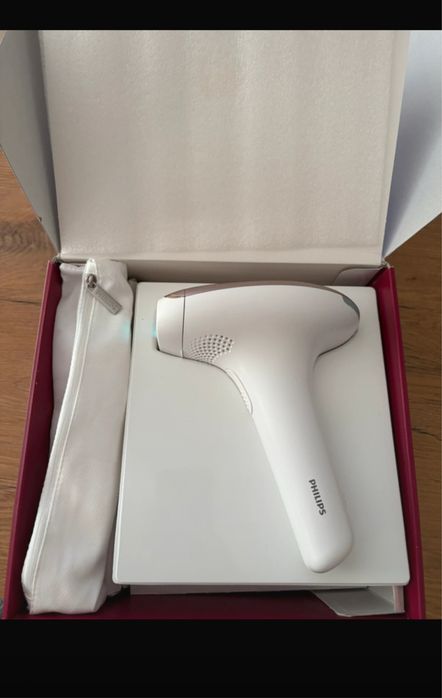 Depilator laserowy Lumea BRI921