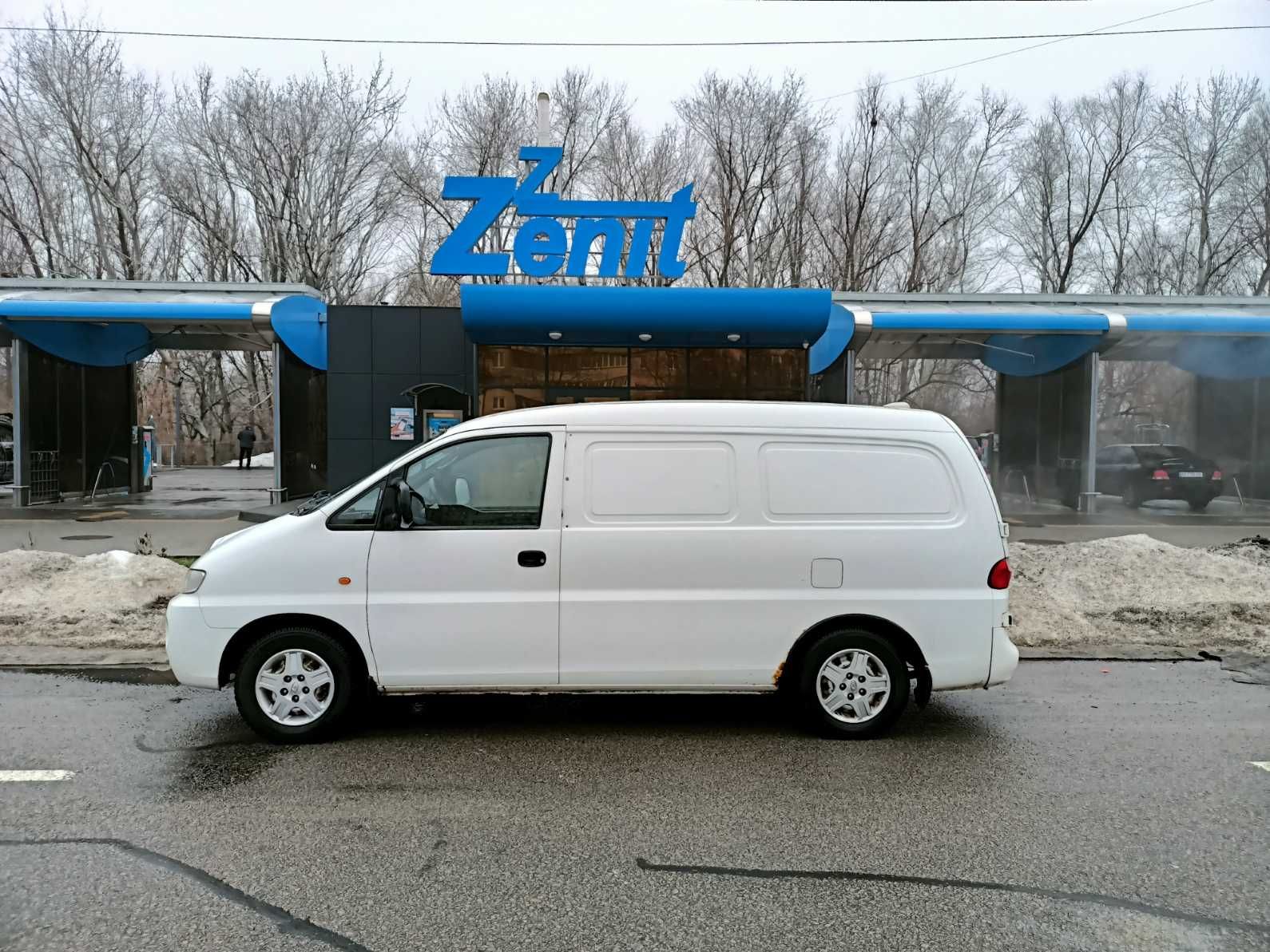 Hyundai H1 ,2003 года