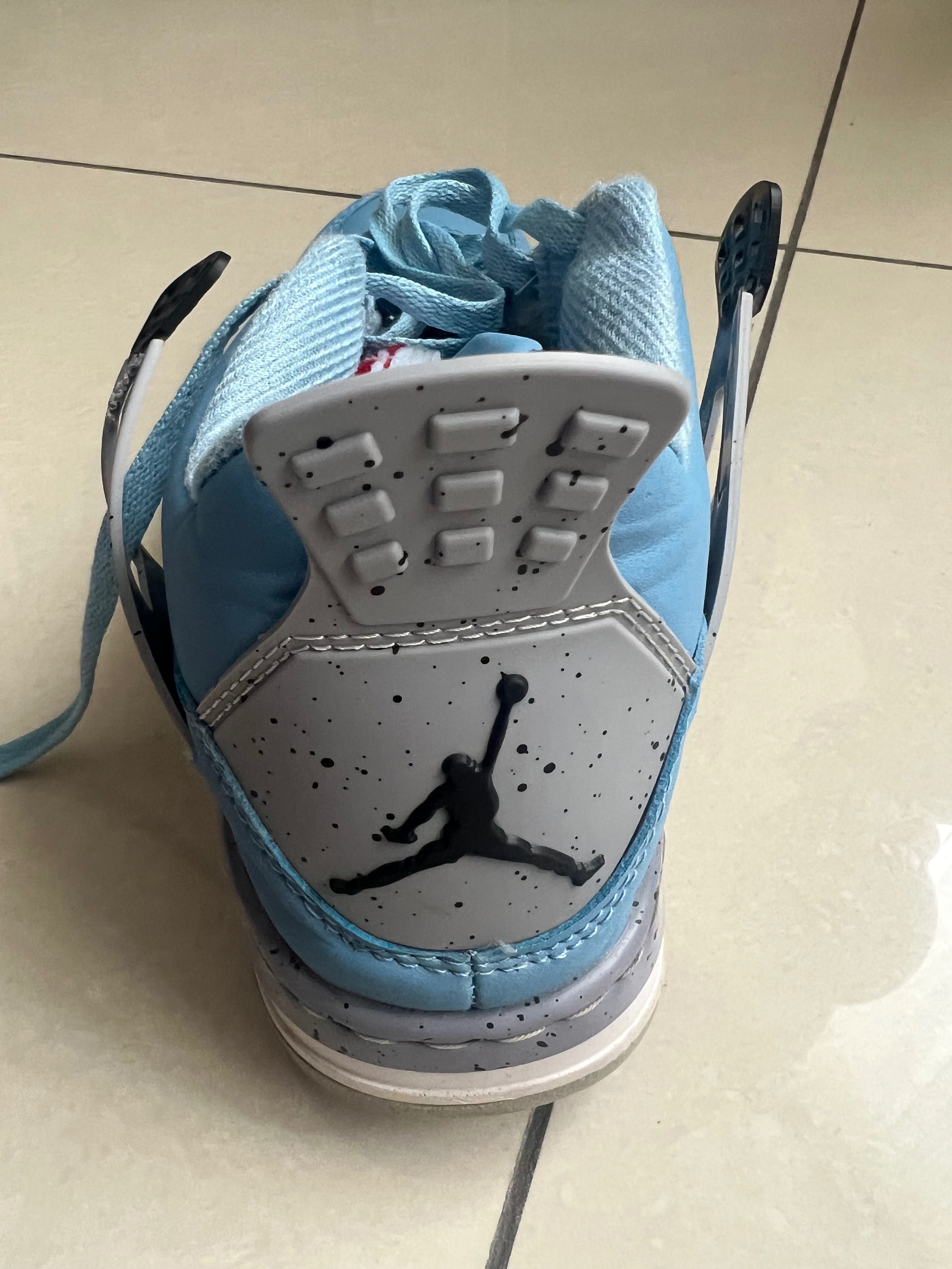 Продам чоловічі Air jordan 4