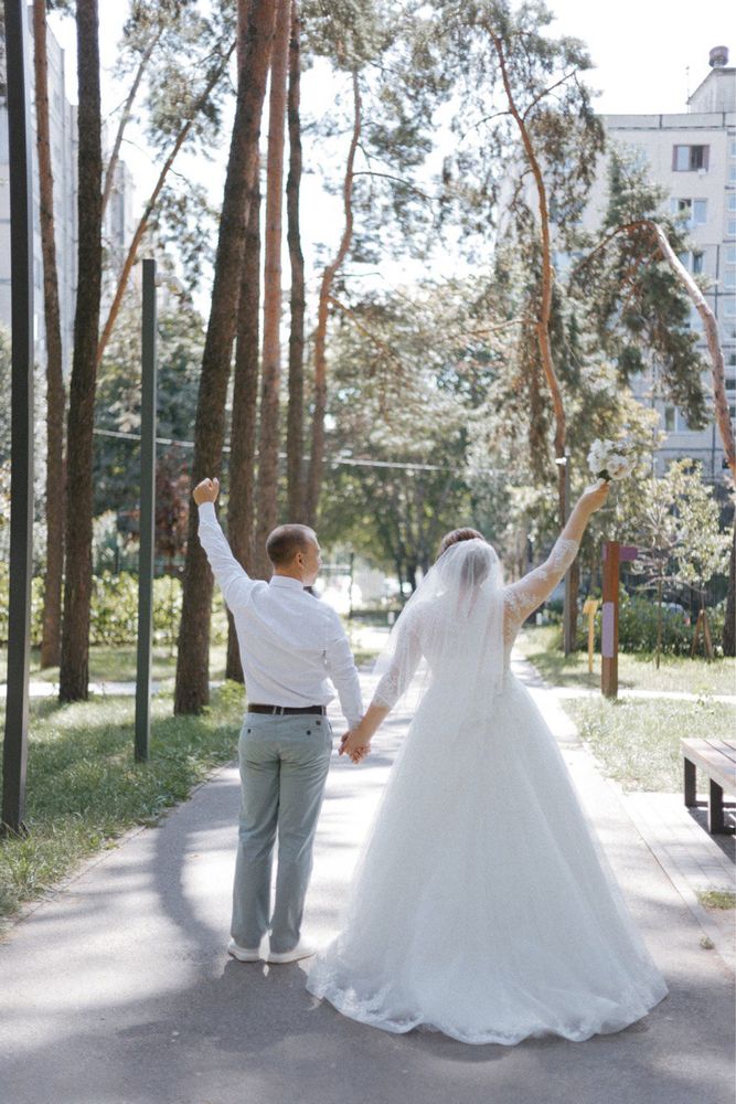 Весільна сукня дизайнерська