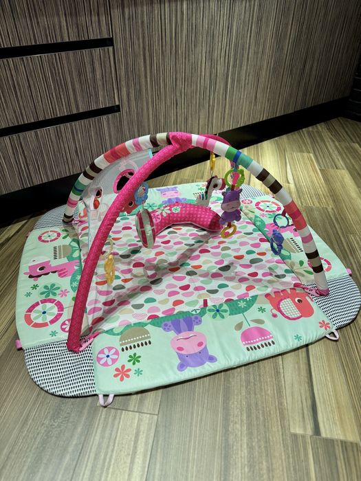 Розвиваючий килимок для немовлят