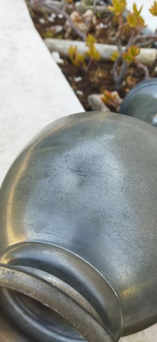 Jarra em estanho antigo