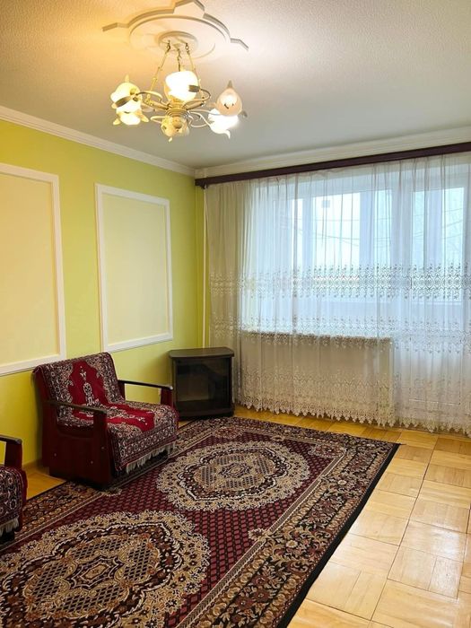 Оренда 2 кімнатної квартири на Східному масиві