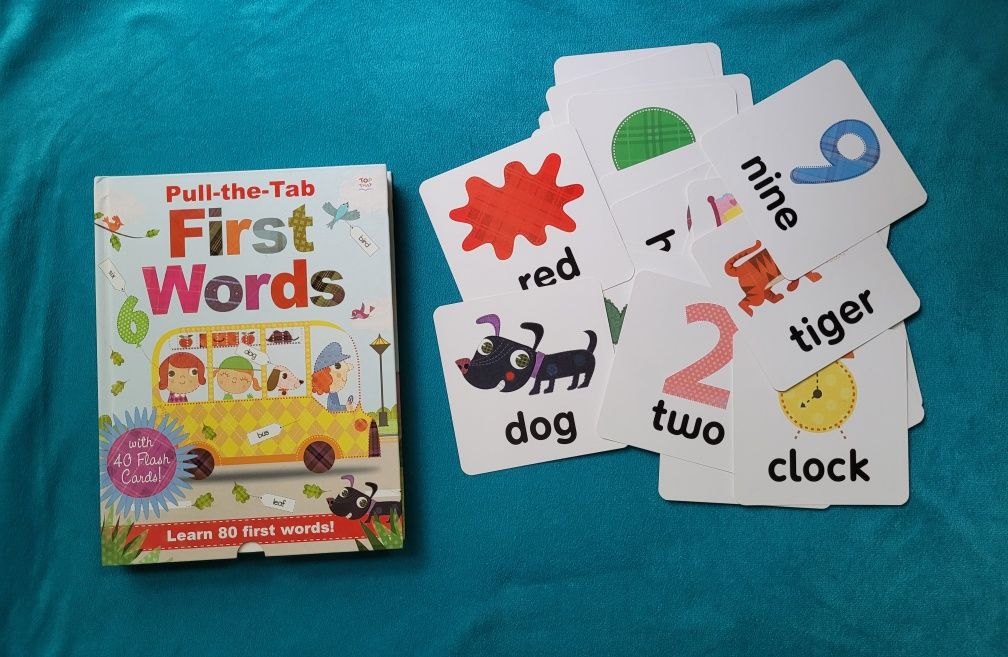 Książka Pull-the-Tab First Words with 40 Flash Cards (Pierwsze słowa)