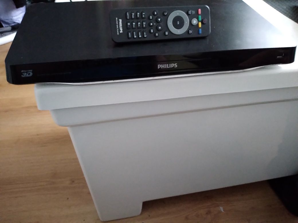 Blu-ray 3D Philips BDP7700 .