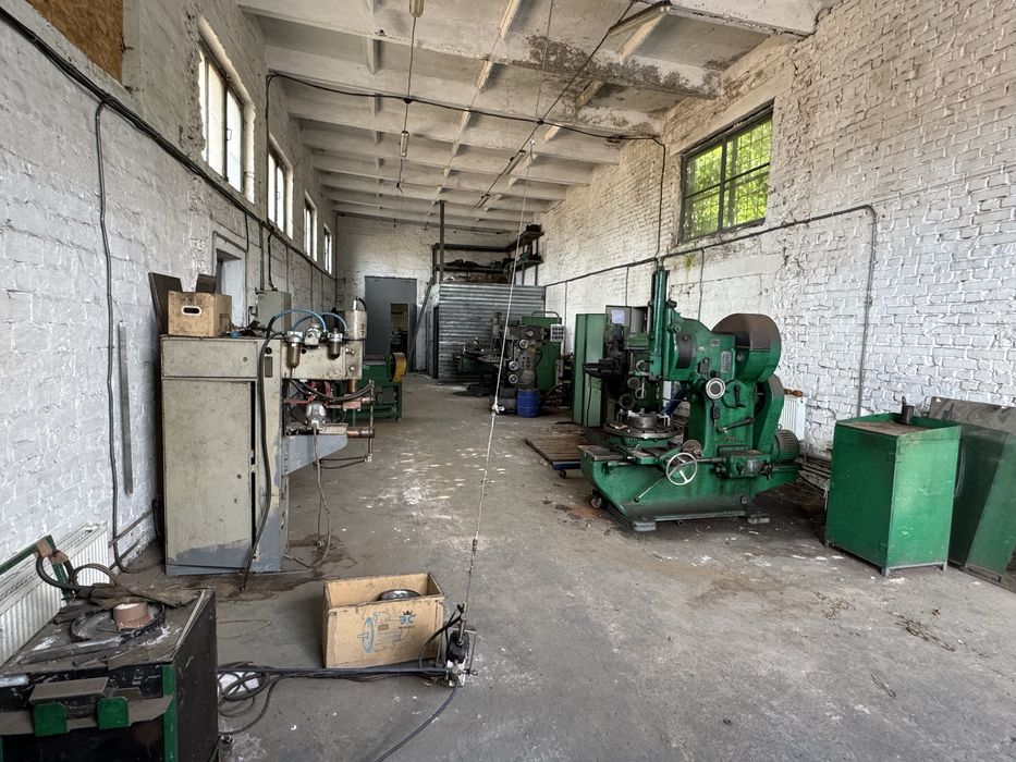 Оренда виробничо-токарного цеху з верстатами є опалення !