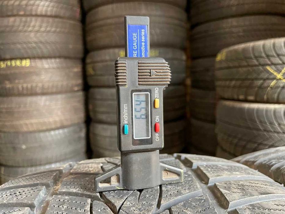 255/35 R20 Minerva Frostrack UHP, шини  бу 2 шт, 6,5 мм