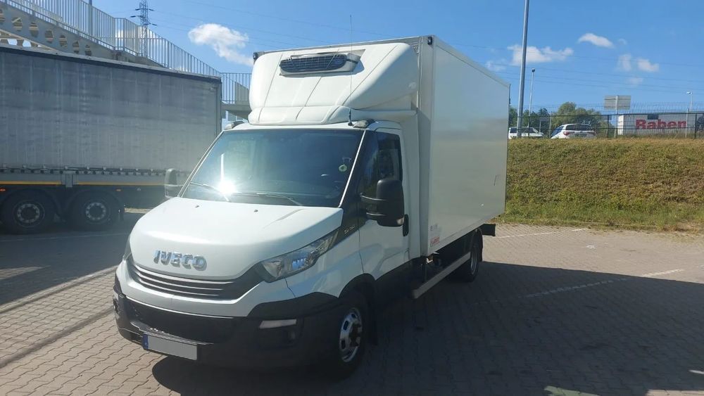 Iveco Daily 3,0 8 Euro palet DMC 3,5t Bliźniak 65900 netto  Iveco Daily 3.0 8 Euro palet