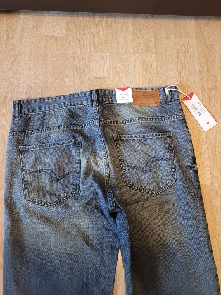 Nowe męskie spodnie jeansowe Lee Cooper rozmiar L