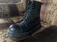 Glany Martens Air Wair Roz.42