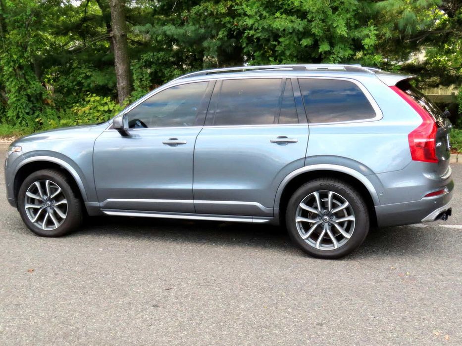 Volvo XC90 T6 Momentum      2018