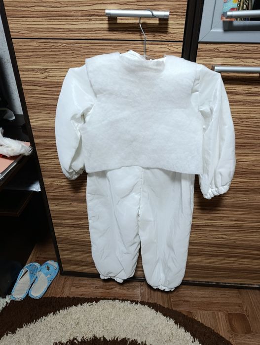 Новогодний костюм снеговик