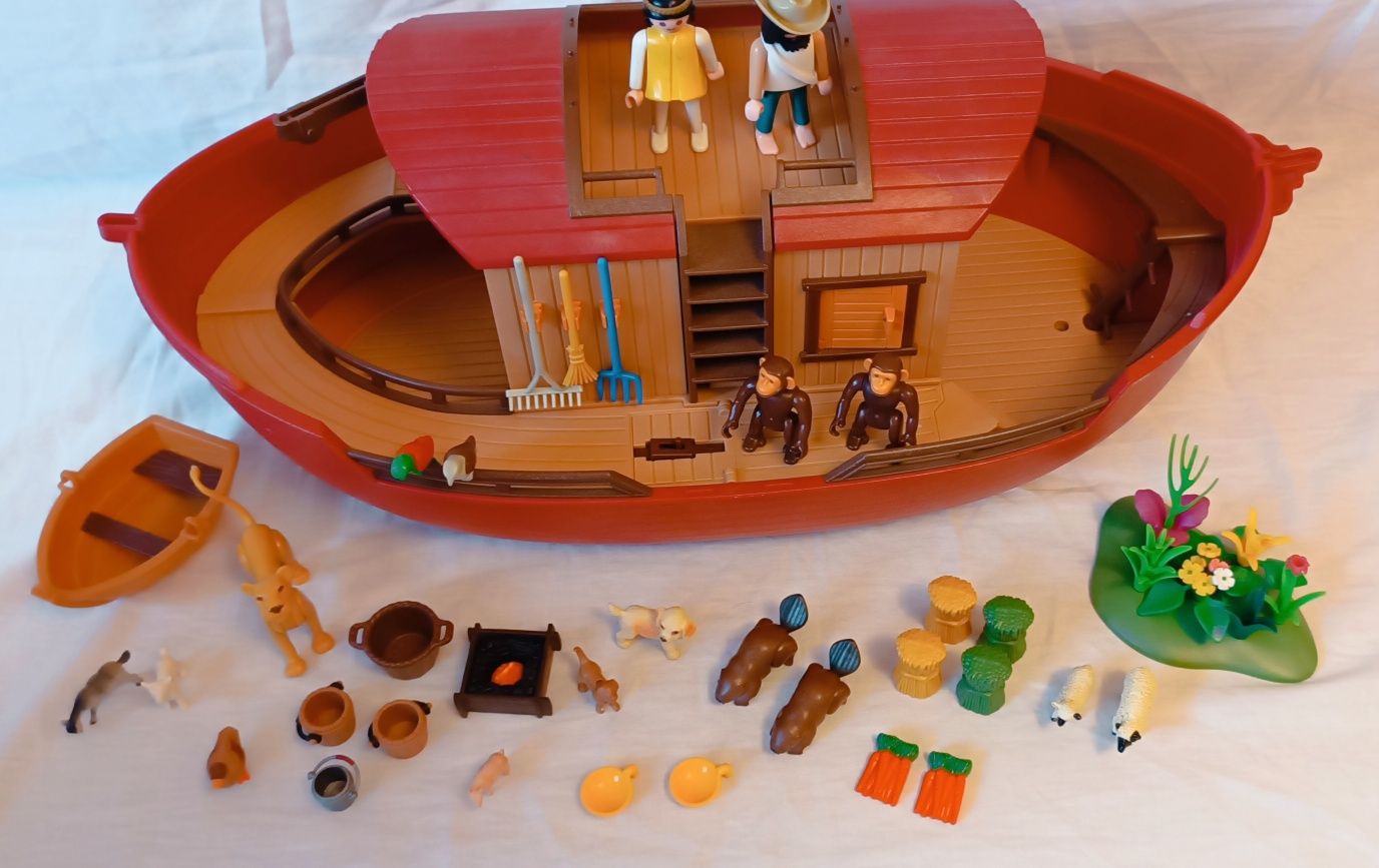 Arca de Noé com acessórios. Playmobil