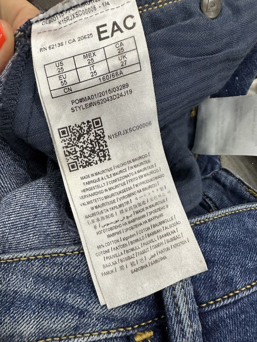 Джинсы Guess skinny 25 размер