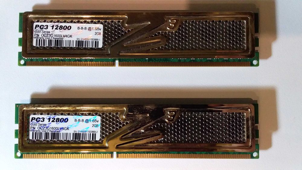 Оперативна пам'ять OCZ DDR3-1600 PC3-12800 2Gb (OCZ3G1600LV4GK)
