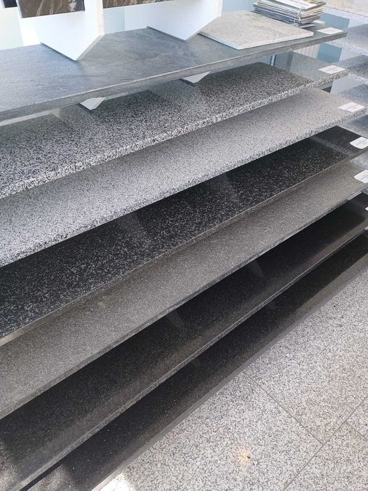 Schody Stopnice Parapety Granitowe gotowe 150x33 oraz pod wymiar