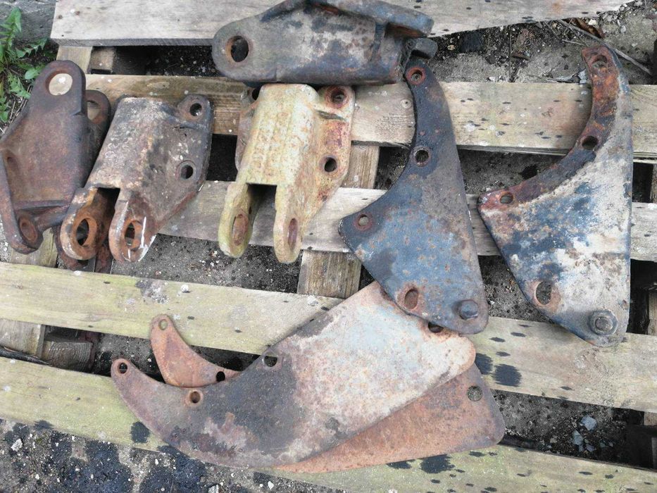 Mocowania ramion dolnych podnośnika,Ursus c325,c328,c330,c355,c360