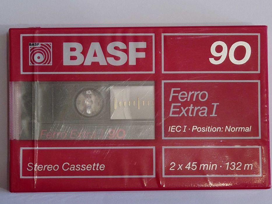 BASF 90 FERRO EXTRA I model na rynek europejski na rok 1988