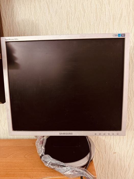 Монітор самсунг та. Монітор LG