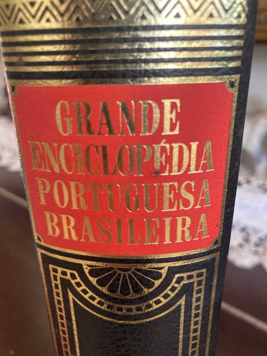 Enciclopedia Portuguesa e Brasileira