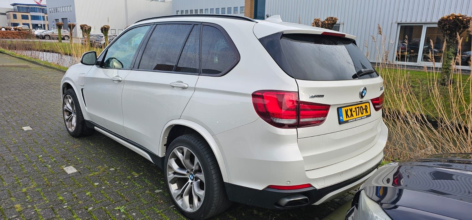 Sprzedam BMW X5 40e benzyna+ hybryda sprowadzony z Holandii Uszkodzony