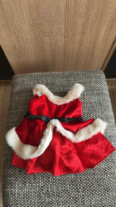 Nr 4 Ubranko świąteczne dla pupila.