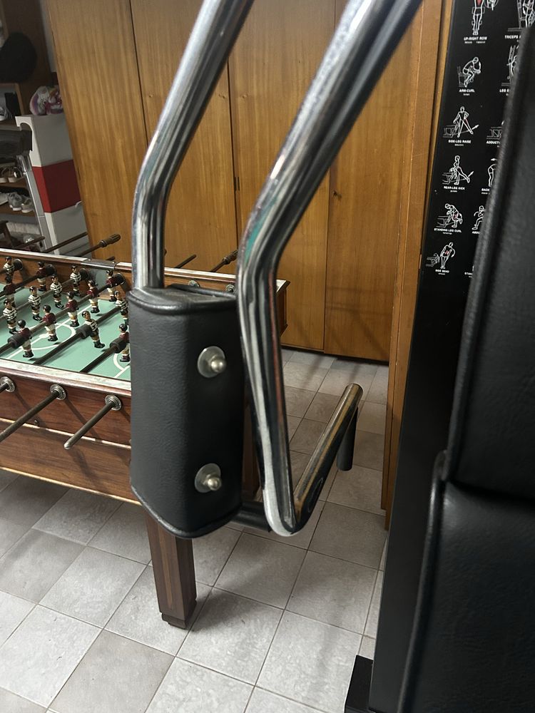 Maquina multifuncional technogym