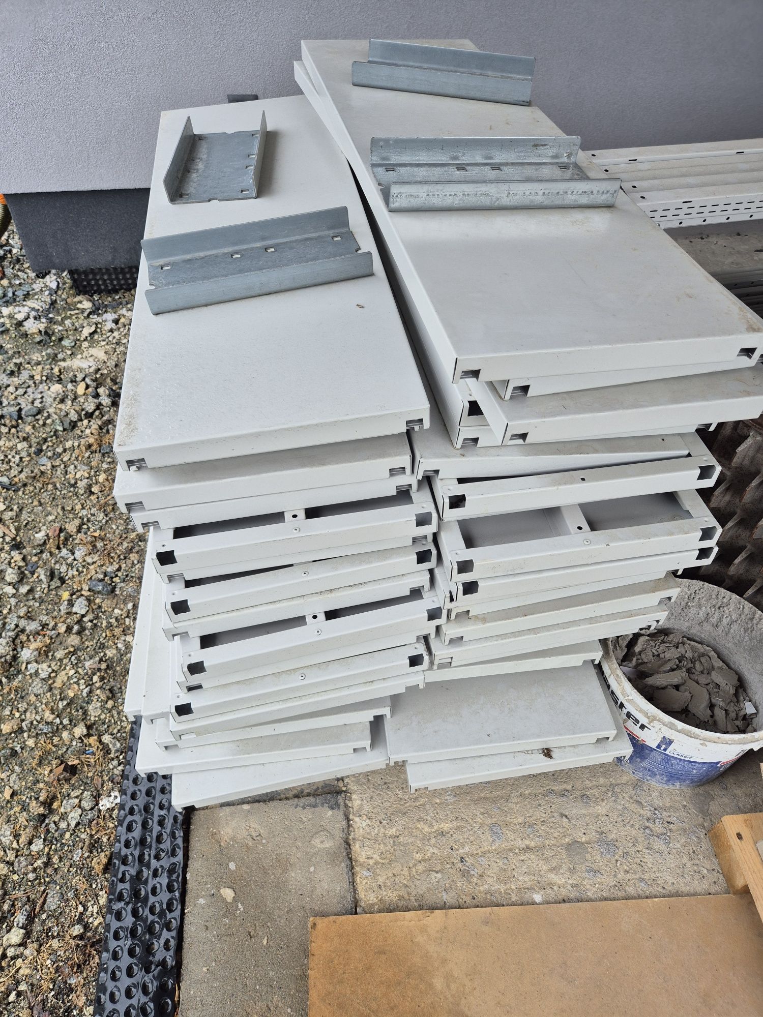 Regały metalowe porządne 60kg