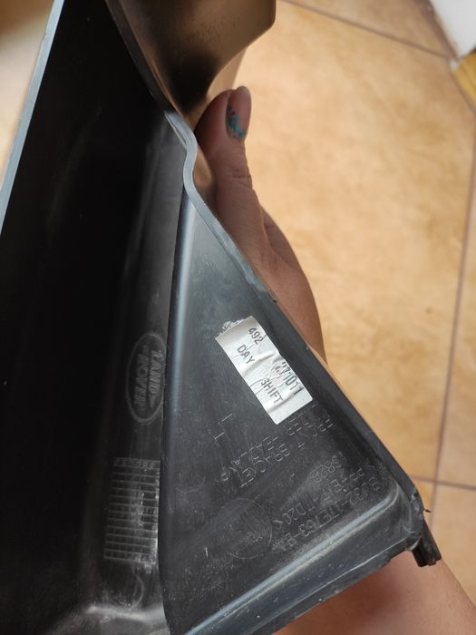 Lewy ślizg zderzaka LAND ROVER EVOQUE