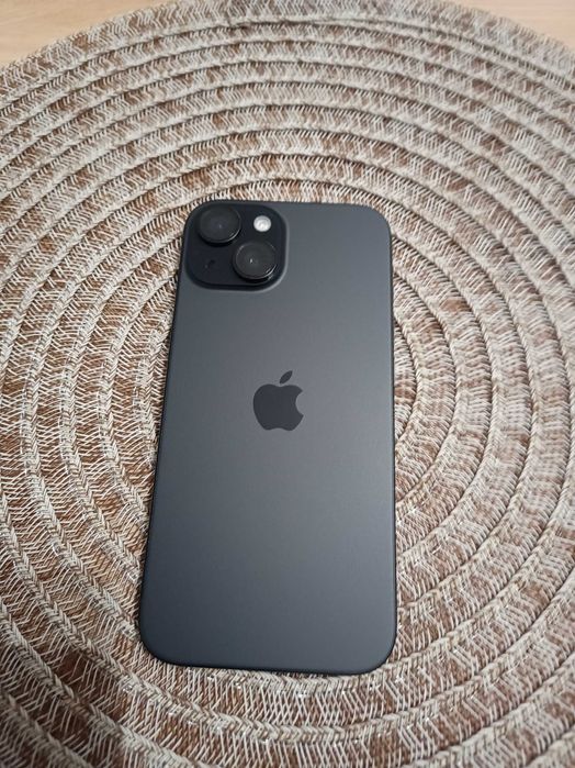 Iphone 15 128 gb jak nowy